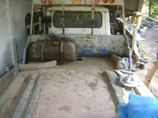 เทรนเลอร์ KT 925 / 168 แรง เพลาเดียว ทะเบียนเต็ม(ท้ายลาด   )  ราคา  435,000 บาท