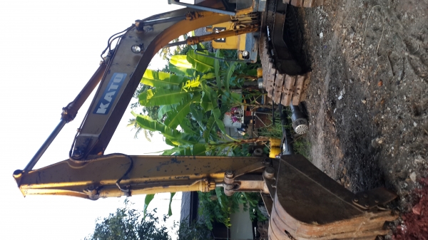 ขาย kato hd450  ขนาดเท่า pc120