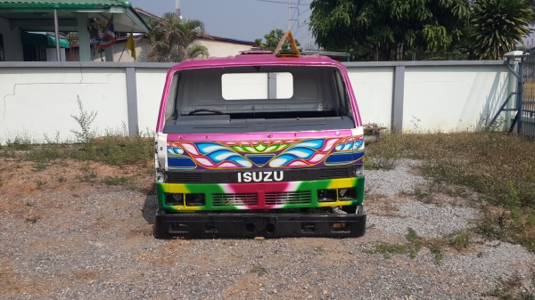 ขายหัวรถ NPR เบาะหุ้มใหม่ ราคาต่อรองได้