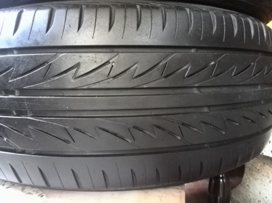 ขายยาง BRIDGESTONE MY02 195-50-16 ปลายปี12 ดอกสวย เนื้อนิ่ม พร้อมใส่ถ่วง ชุดละ 4,200 บาท
