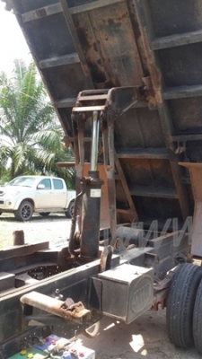 รถบรรทุก 6 ล้อดัมพ์ ISUZU NQR 150 แรงม้า ปีจดทะเบียน 2549 รถบรรทุก 6 ล้อดัมพ์ ISUZU NQR 150 แรงม้า ปีจดทะเบียน 2549