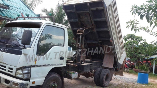 รถบรรทุก 6 ล้อดัมพ์ ISUZU NQR 150 แรงม้า ปีจดทะเบียน 2549 รถบรรทุก 6 ล้อดัมพ์ ISUZU NQR 150 แรงม้า ปีจดทะเบียน 2549