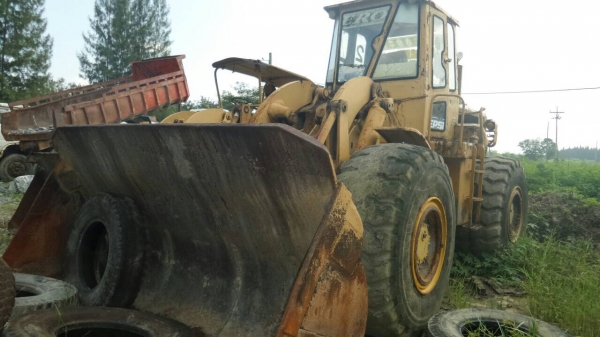 รถตักล้อยาง CAT966C เก๋งตู้ เอกสารอินวอยล์ รถสภาพดี...ใช้งานได้ดีปกติ.