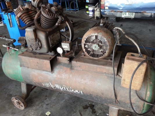 ขายปั้มลมญี่ปุ่น ฟูจิ ถังใหญ่ 500 ลิตร พร้อมใช้สีเดิม ทดลองได้