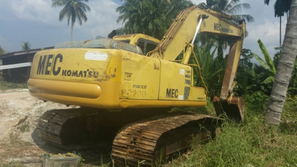 PC200-6 ซีเรียลสูง 94210...รถสภาพดี เอวแน่น เครื่องดี ปั้มดี.เฟมสวย..