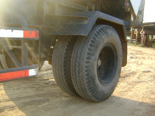 แมก้า 260 แรง พร้อม พ่วง รถปี 48   ราคา  1,930,000  บาท