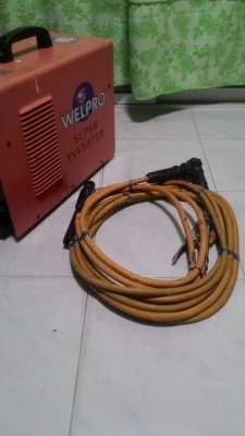 เครื่องเชื่อมไฟฟ้าอินเวอร์เตอร์  welpro ขนาด 200 แอมป์ สภาพดีอุปกรณ์ครบ พร้อมใช้งานครับ
