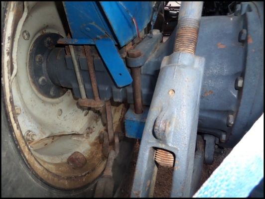 ขาย6640 นิวฮอนแลนด์ สภาพดี หางสามไคเองหลีของใหม่ ยางดีราคาไม่แพง โทร 0925192499 คุณสวน