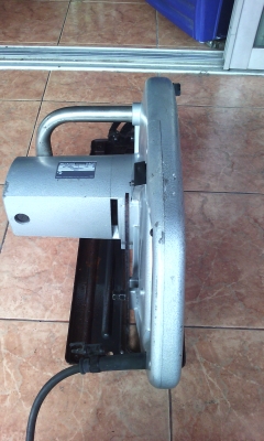 เลื่อยวงเดือนMakita