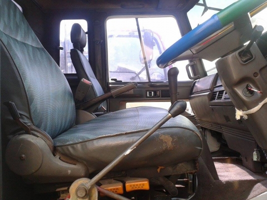 ขายดั้ม6ล้อ ดั้มเกษตร  ISUZUเครื่อง195แรง พ.เพาเวอร์ เบรกทิฟฟี่ แอร์เย็น เครื่องดี คัชซีสวย ยาง825R16 ยางดี สภาพพร้อมใช้งาน เอกสารพร้อมโอน สนใจโทร 090-8588220คุณนะ ID:narong498 หรือ www.truck.in.th/498 หรือfb:ณรงค์ ซื้อขายรถมือสอง(เว็บไซต์ส่วนตัว)