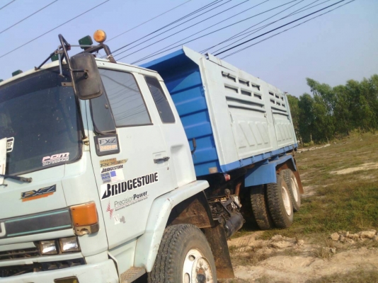 สิบล้อดั้ม อีซูซุ-240นางฟ้า2เพา สภาพเดิมๆสวยจัดทั้งคัน เอกสารทะเบียนพร้อม