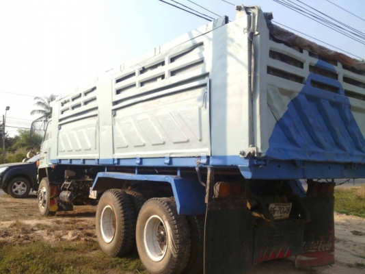 สิบล้อ อีซูซุ-240แรง2เพา นางฟ้าแท้ ดั้มสามมิต สภาพสวยเดิมๆจิ๊บๆทั้งคัน เอกสารทะเบียนพร้อม