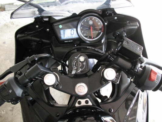 R15ใหม่ป้ายแดง