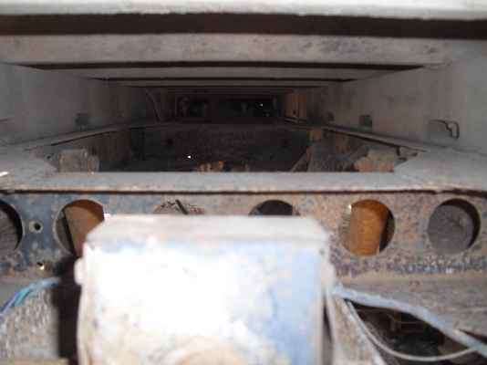 อีซูซุที-แอล85แรงช่วงสั้น