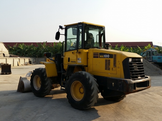 พึ่งมาถึงจากญี่ปุ่นใหม่ !! รถตักล้อยาง WA100-5 ยี่ห้อ KOMATSU นำเข้าจากญี่ปุ่นแท้ 100\% สภาพสวย ไม่เคยใช้งานในไทย