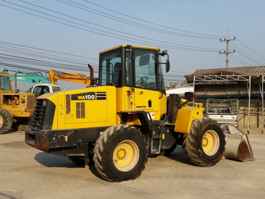 พึ่งมาถึงจากญี่ปุ่นใหม่ !! รถตักล้อยาง WA100-5 ยี่ห้อ KOMATSU นำเข้าจากญี่ปุ่นแท้ 100\% สภาพสวย ไม่เคยใช้งานในไทย