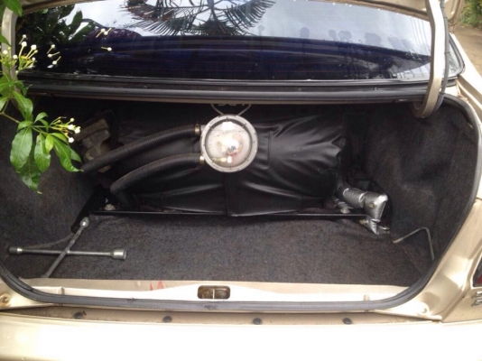 รถคันนี้ ปี 98 เกียร์ออโต้ ราคาสด 33,000.- บาท สภาพเครื่องดีใช้ได้สองระบบ ติดแก๊สเรียบร้อย แอร์เย็น ต่อภาษี พรบ ได้ตลอด สนใจติดต่อ นายกัน เชียงใหม่ 093-9319456