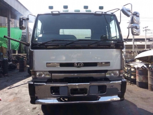 ใหม่!!ขายรถโม่ปูน Nissan Bigtham 10 ล้อ พร้อมทะเบียน