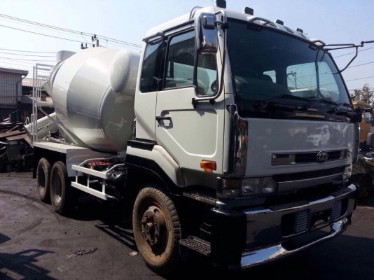 ใหม่!!ขายรถโม่ปูน Nissan Bigtham 10 ล้อ พร้อมทะเบียน