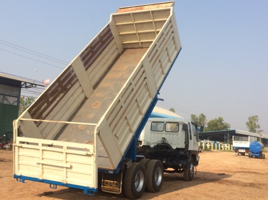 แสงฟ้าเต้นรถ///ขายรถพ่วงHINO-3M ดั้มแม่ลูก เครื่องM10C-240แรงม้า ปี2544 ยางเต็ม แสงฟ้าเต้นรถ///ขายรถพ่วงHINO-3M ดั้มแม่ลูก เครื่องM10C-240แรงม้า ปี2544 ยางเต็ม