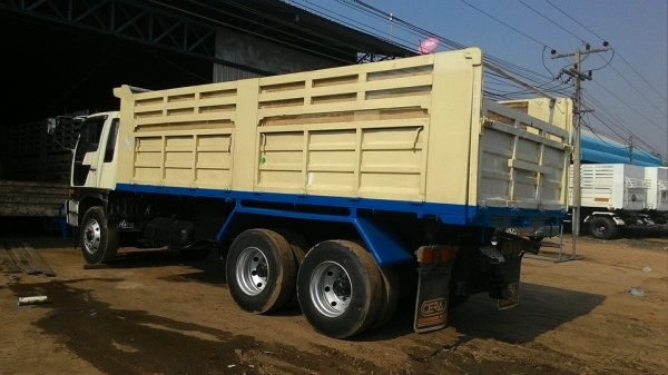 แสงฟ้าเต้นรถ///ขายรถพ่วงHINO-3M ดั้มแม่ลูก เครื่องM10C-240แรงม้า ปี2544 ยางเต็ม แสงฟ้าเต้นรถ///ขายรถพ่วงHINO-3M ดั้มแม่ลูก เครื่องM10C-240แรงม้า ปี2544 ยางเต็ม