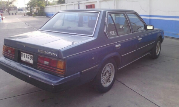 โคโลน่า ปี85 ค1.8 ติดแก๊ส บางเดิม พร้อมใช้