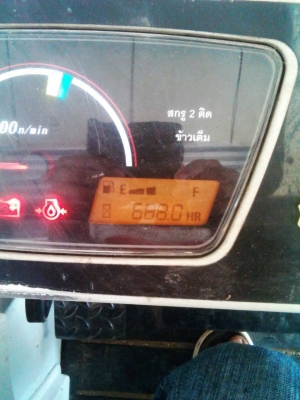 คูโบต้า DC70เล่มทะเบียน  6xxชั่วโมง นางฟ้าเลยครับ