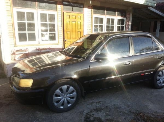 ต้องการขาย toyota corolla 1.6GXI สีดำตัวพิเศษใสภาพเดิมๆ+LPGหัวฉีด ประหยัดสุดๆติดต่อ 090-9345165