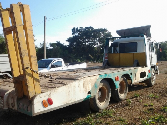 เทเลอร์Mitsubishi Fuso