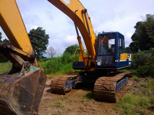 ***ขายแล้วครับขอบคุณ Truck2hand ขายแบ็คโฮ KOBELCO MARK-ll Yutani SK907 /YN-5718 (SK 200 มาร์คทู) เครื่องเดิมปั้มเดิม เครื่อง MITSUBISHI-6D31 6สูบ 135HPแรงดี แน่น ปั้มเดิม K3V ปั้มดีแรงดี ทำงานดี เร็วไม่โหลด เอวแน่นเต็ม ไม่มีแตก ช่วงล่าง70-80\% โซ่ดี แทร็ก7