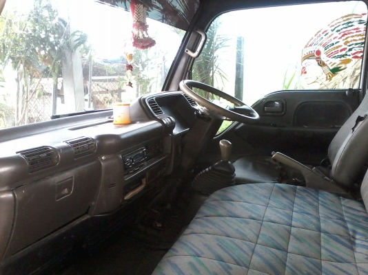 ขาย 4 ล้อ สภาพสวยisuzu NHR69E 100แรงไม่ติดเวลาแอร์เครื่องเสียงครบ