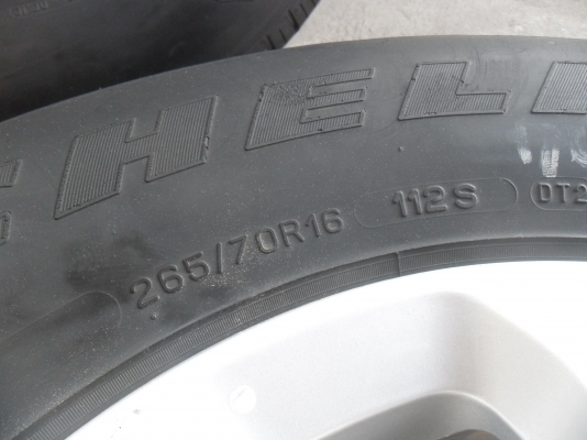 ล้อแม็ก 16นิ้ว 6รู เชฟ พร้อมยาง สวยๆ 4 ล้อ ราคา 6900 บาท