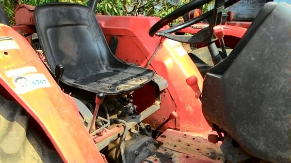 ขายรถไถ KUBOTA   L4508DI พร้อมผานหน้า