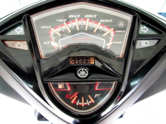 MIO 125 i MX ตัวท็อปล้อแมกซ์ สีนํ้าเงินขาว รถเดือน พ.ย.ปี56 ไมล์ 4 พันโล แถม 3 รายการ 28900