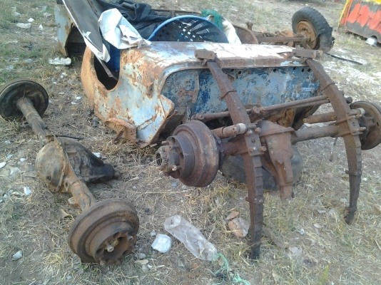 JEEP WILLY มีแต่คานแข็ง หน้า หลังครับ ตัวถังไม่ได้ขายครับ