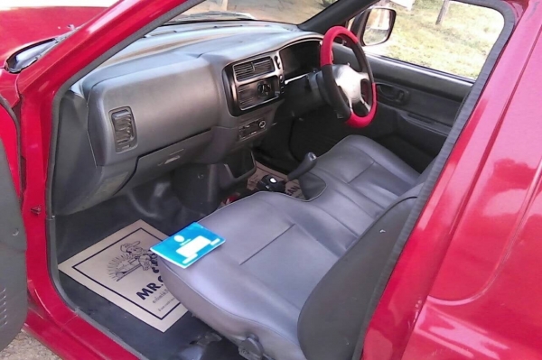 Mitsubishi Strada L200 Mitsubishi Strada L200