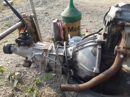 ขายเครื่องดีเซล toyota 2.4 พร้อมเกียร์ สภาพดี