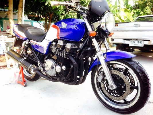 k.เดียวspeed ขอเปิดการขาย Honda CB F750cc.รถพร้อมใช้