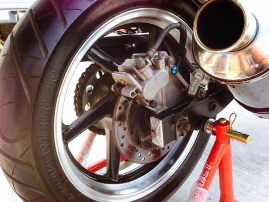 k.เดียวspeed ขอเปิดการขาย Honda CB F750cc.รถพร้อมใช้