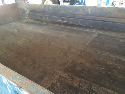 ขายรถดั้มอีซุซุnpr เครื่อง4bd1-115แรง  มีสโลว์jcm  / มีแอร์  F หลัง  กระบะใหม่ทะเบียนพร้อมโอน