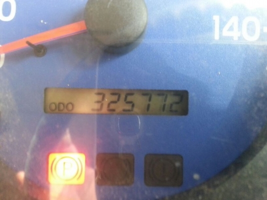 รถฮีโน่ 10 ล้อดั้ม 320 แรงม้า ปี 51. สนใจติดต่อ  081 - 6079515