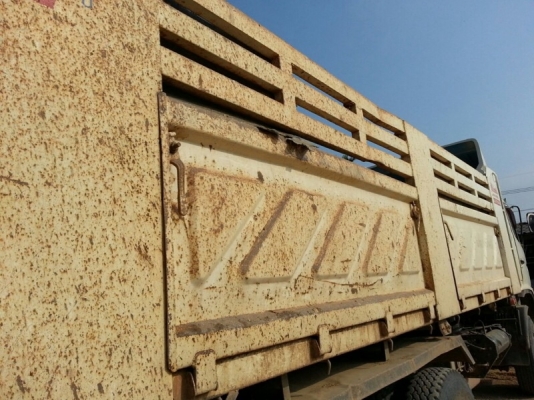 รถฮีโน่ 10 ล้อดั้ม 320 แรงม้า ปี 51. สนใจติดต่อ  081 - 6079515