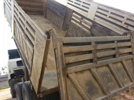 รถฮีโน่ 10 ล้อดั้ม 320 แรงม้า ปี 51. สนใจติดต่อ  081 - 6079515