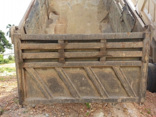 รถฮีโน่ 10 ล้อดั้ม 320 แรงม้า ปี 51. สนใจติดต่อ  081 - 6079515