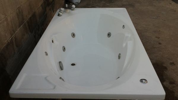 ขายอ่างจากุ๊ดซี่