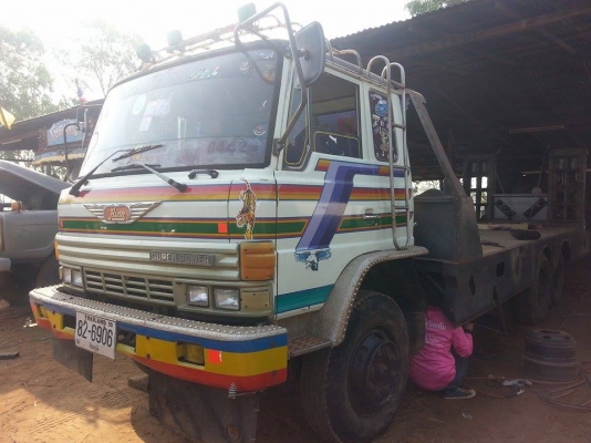 ขาย10ล้อ1เพลา เทรลเเลอร์ F18 เครื่อง168แรง เครื่องดี แคชซีสวย ยางดี ภายในสวย แลปลายทำสีสวยงามพร้อมใช้งาน เอกสารพร้อมโอน สนใจโทร090-8588220คุณนะ ID:narong498 หรือ www.truck.in.th/498 หรือFB:ณรงค์ ซื้อขายรถมือสอง(เว็บไซต์ส่วนตัว)