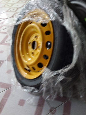 ล้ออะไหล่ขอบ 14 ยังไม่เคยใช้