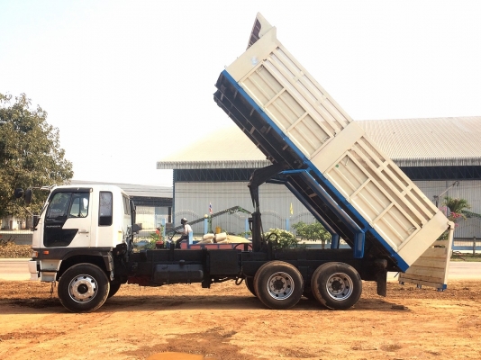 แสงฟ้าเต้นรถ///ขายรถHINO-3Mดั้มแม่ลูก เครื่องM10C-240แรง ปี2544 ยางเต็ม