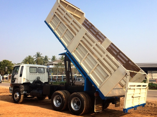 แสงฟ้าเต้นรถ///ขายรถHINO-3Mดั้มแม่ลูก เครื่องM10C-240แรง ปี2544 ยางเต็ม