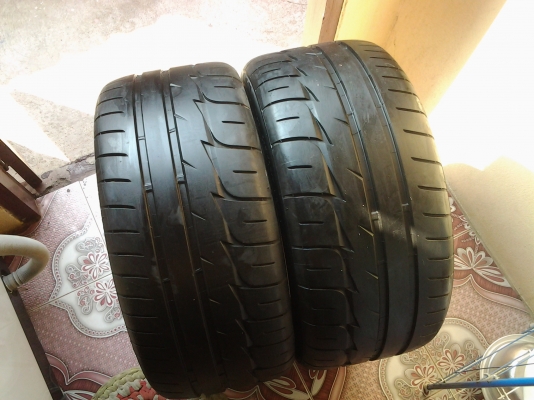 ขายยางเทพๆ245/40/17 re11